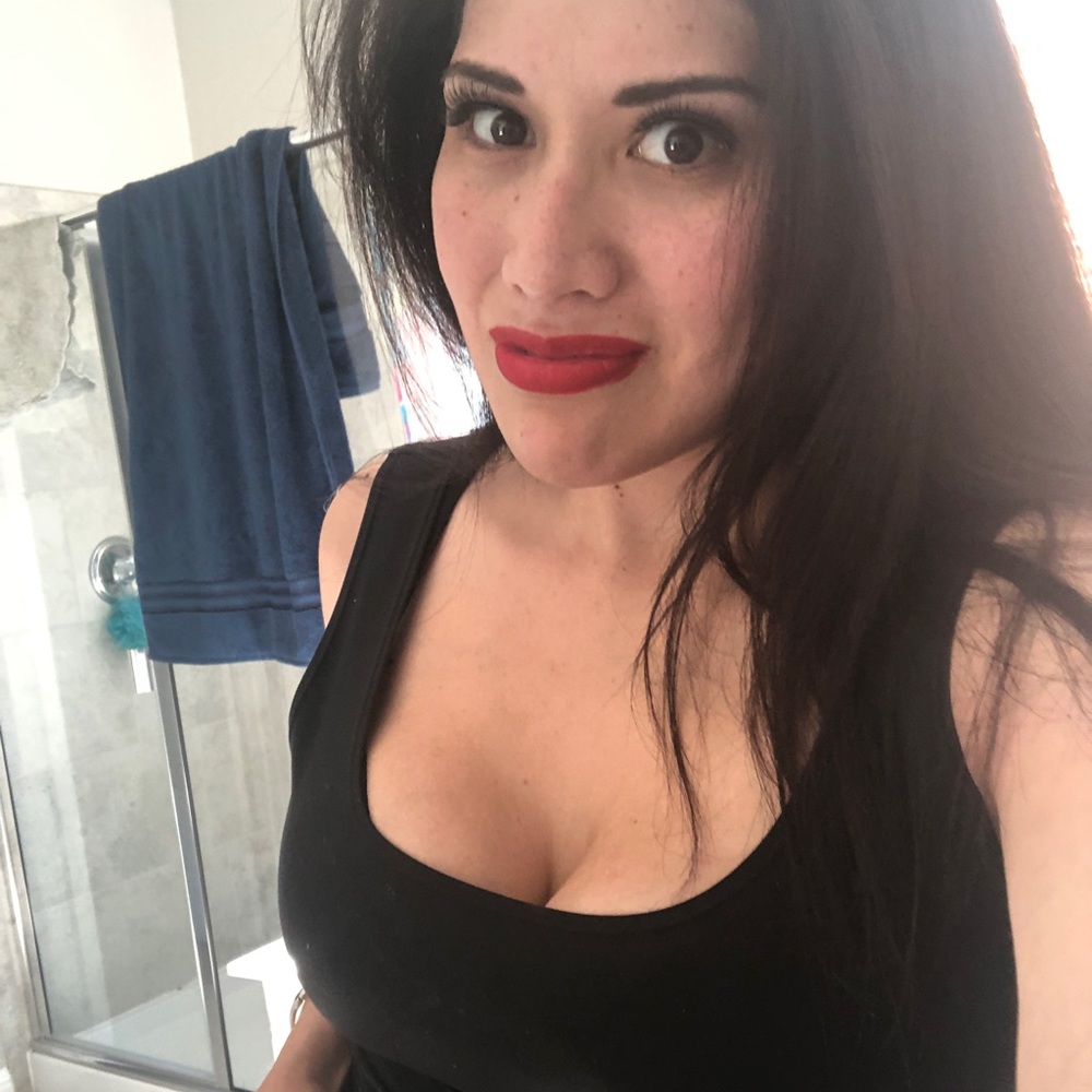 Meet your Posher, Vanessa